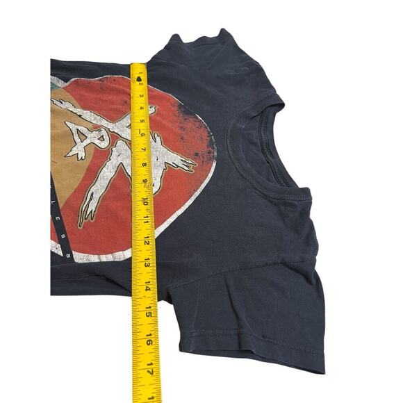 Young and Reckless Women’s Large Logo Print Graphic T-Shirt Tee - size S - Picture 4 of 4